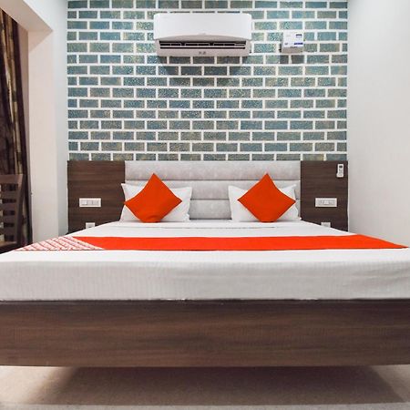 Hotel O Chandigarh Inn Exterior photo